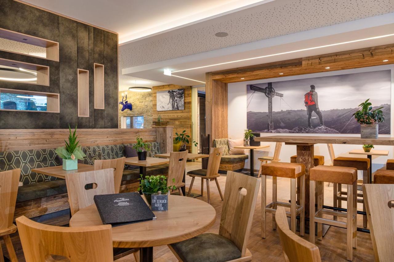 Alpenparks Hotel & Apartment Hochkoenig Muhlbach Am Hochkonig Ngoại thất bức ảnh
